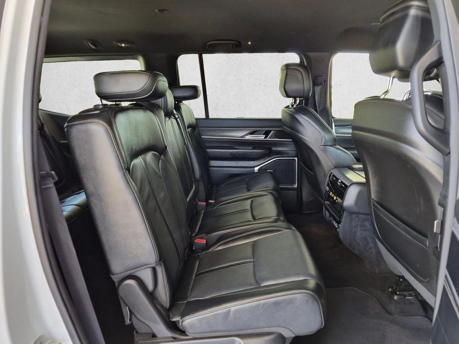 2023 Jeep Wagoneer Series III 4x2