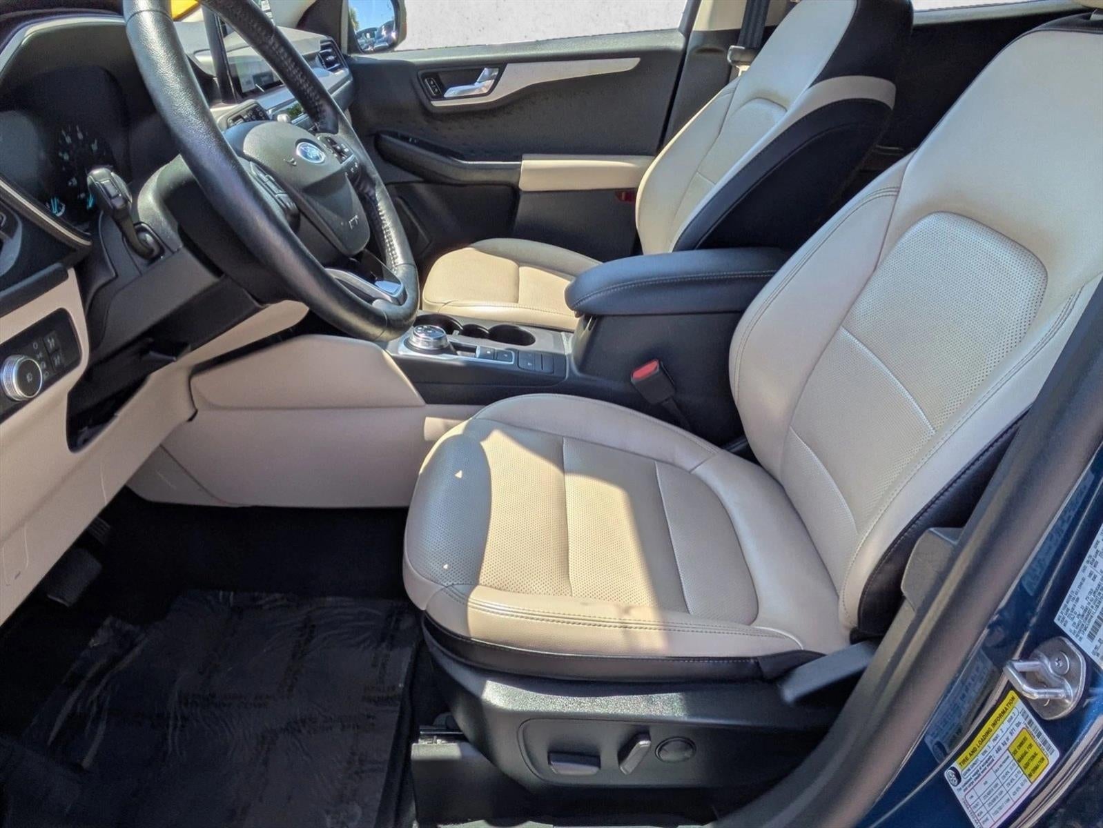 2020 Ford Escape SEL FWD