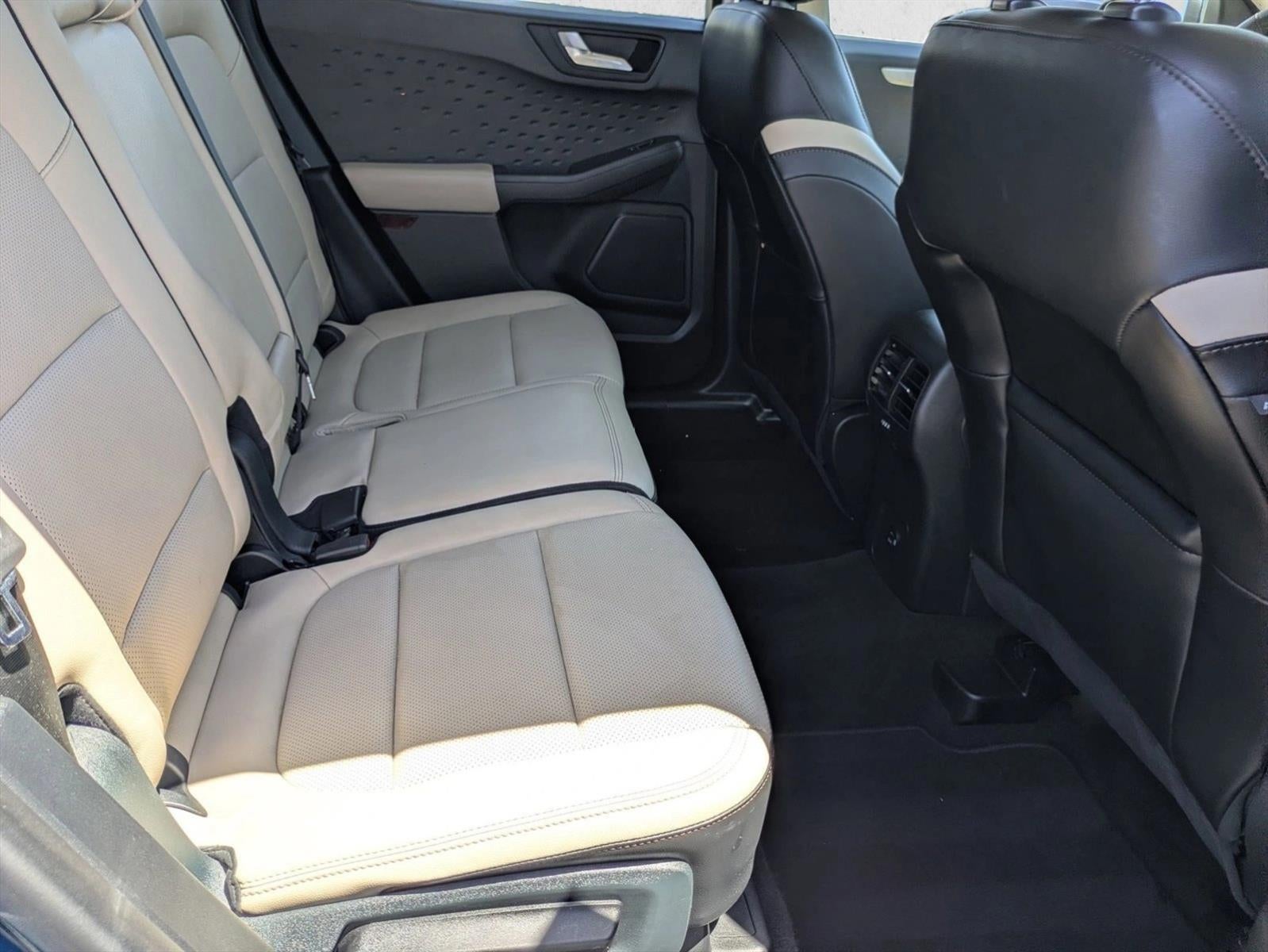 2020 Ford Escape SEL FWD