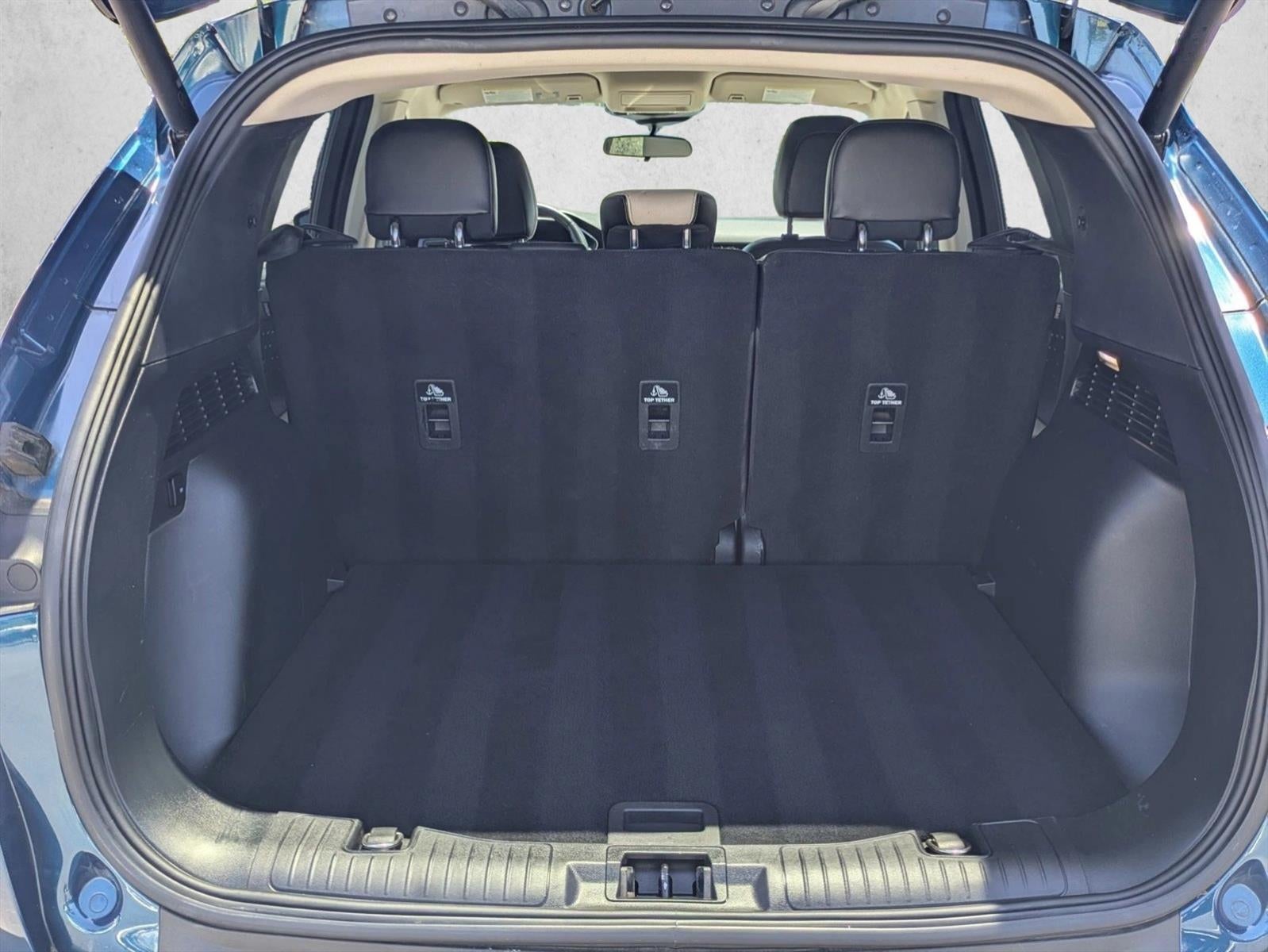 2020 Ford Escape SEL FWD