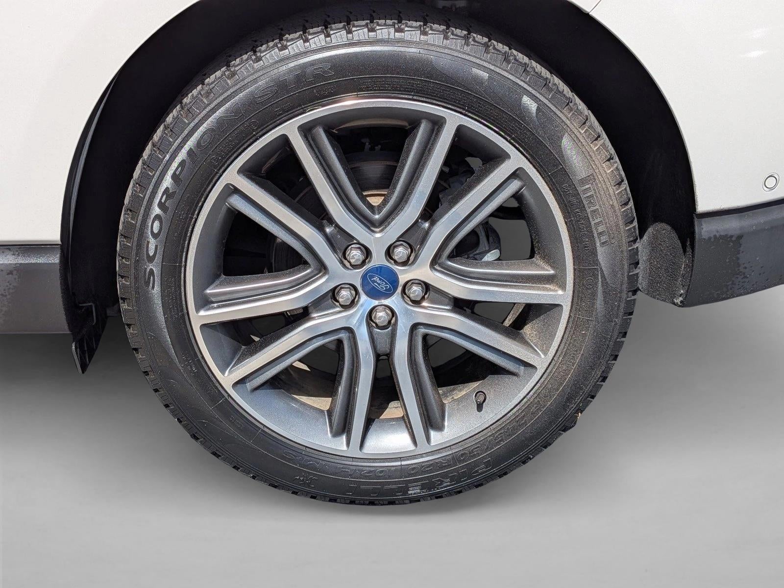 2019 Ford Edge Titanium FWD