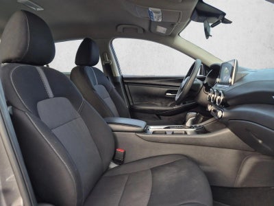 2024 Nissan Sentra SV CVT