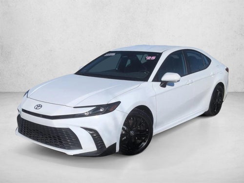 2025 Toyota Camry SE (SE)
