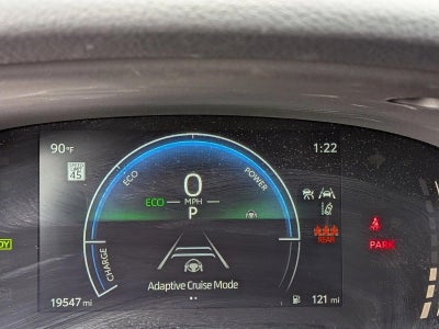 2025 Toyota Camry SE (Natl)