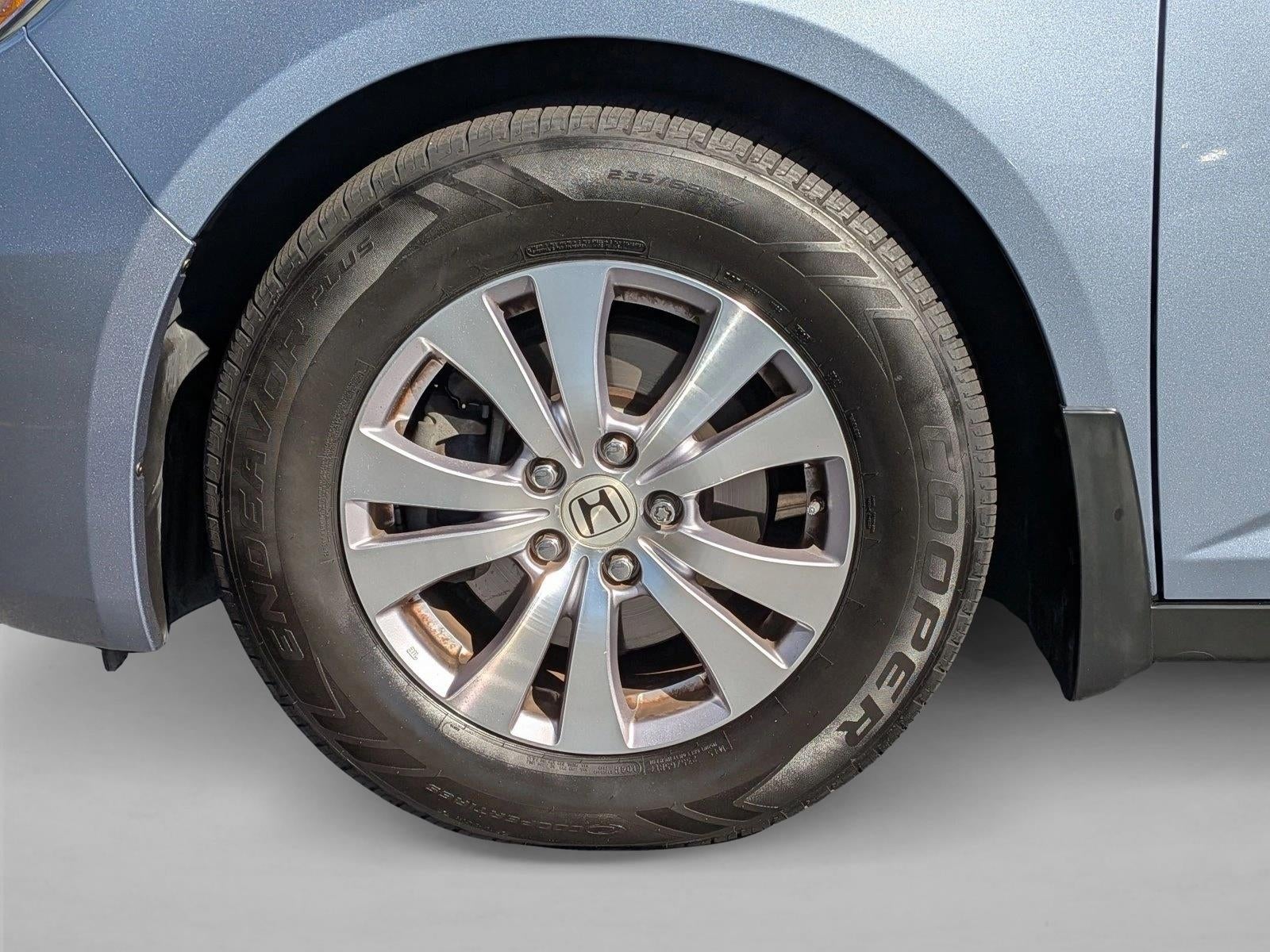 2014 Honda Odyssey EX-L with DVD Rear Entertainment System