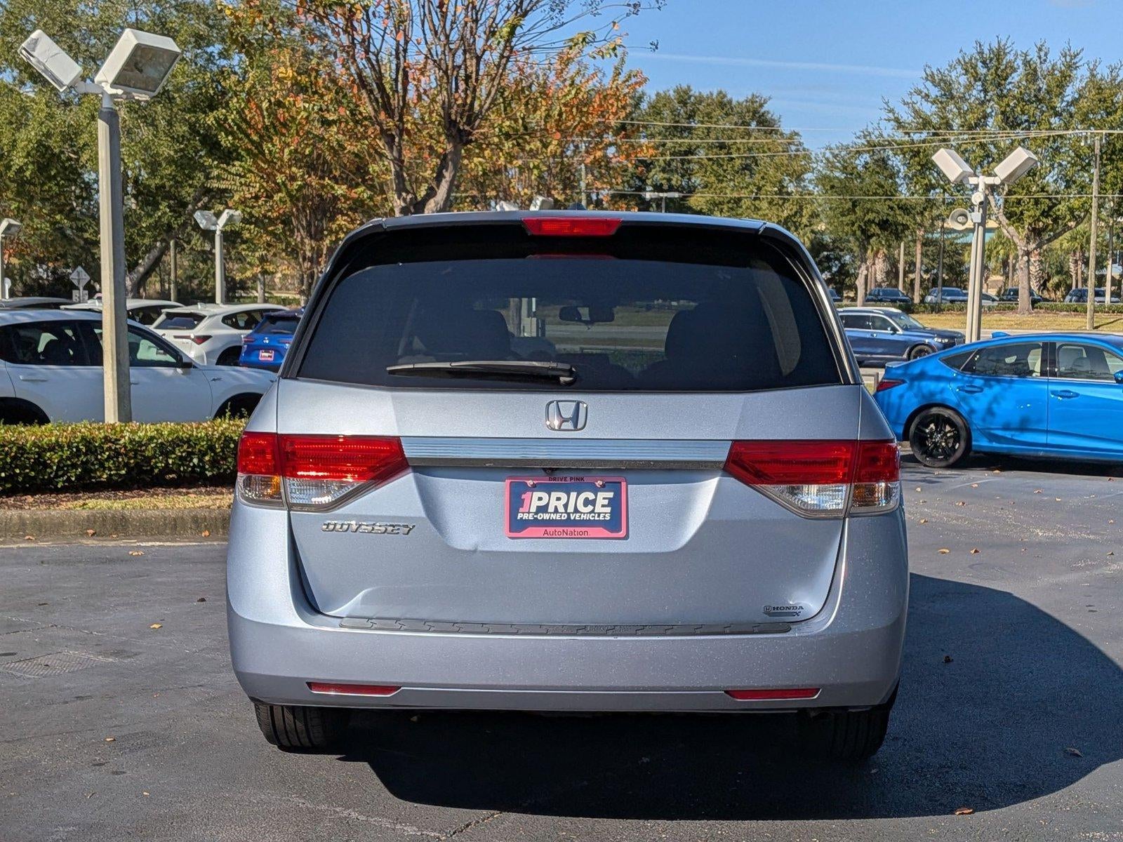 2014 Honda Odyssey EX-L with DVD Rear Entertainment System
