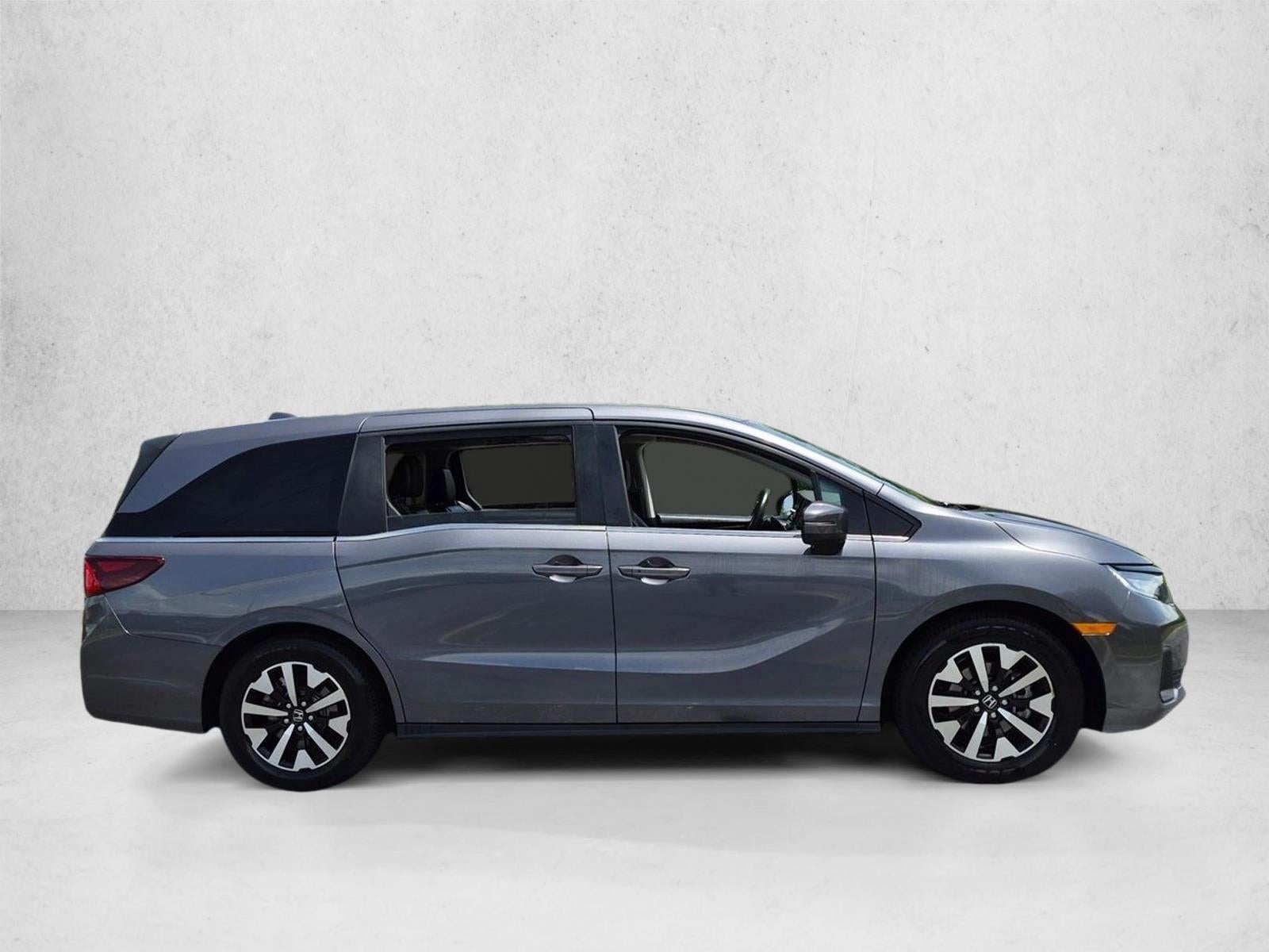 2025 Honda Odyssey EX-L Auto