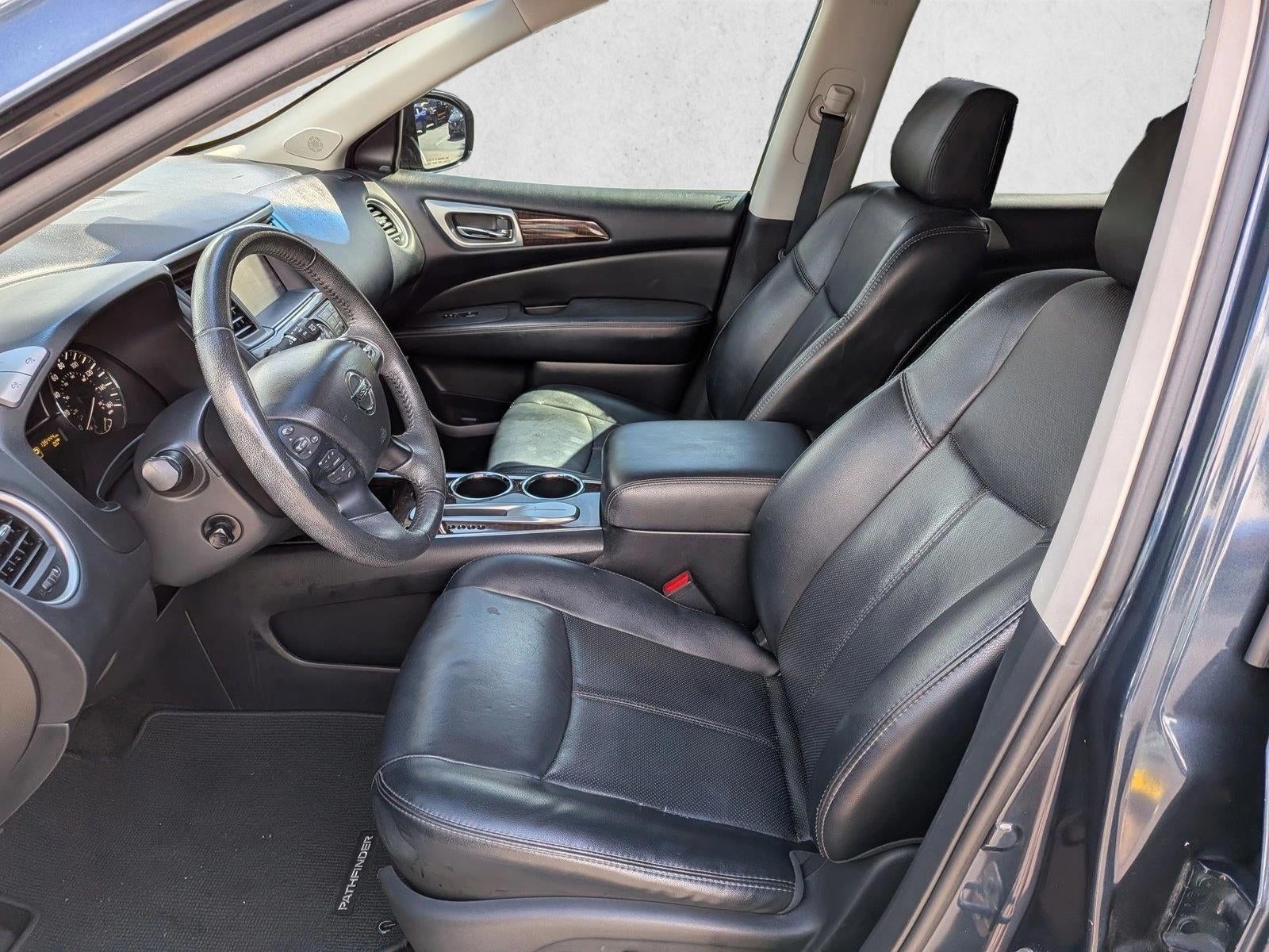 2015 Nissan Pathfinder 2WD 4dr Platinum