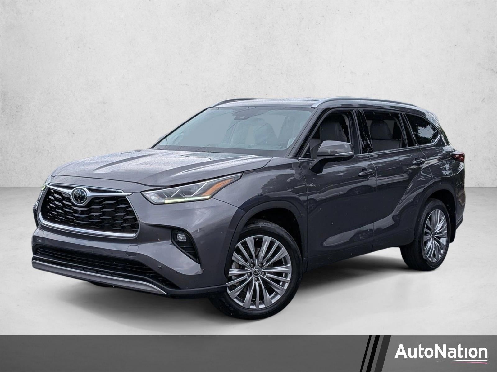 2024 Toyota Highlander Platinum FWD (Natl)