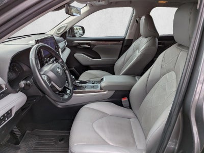 2024 Toyota Highlander Platinum FWD (Natl)