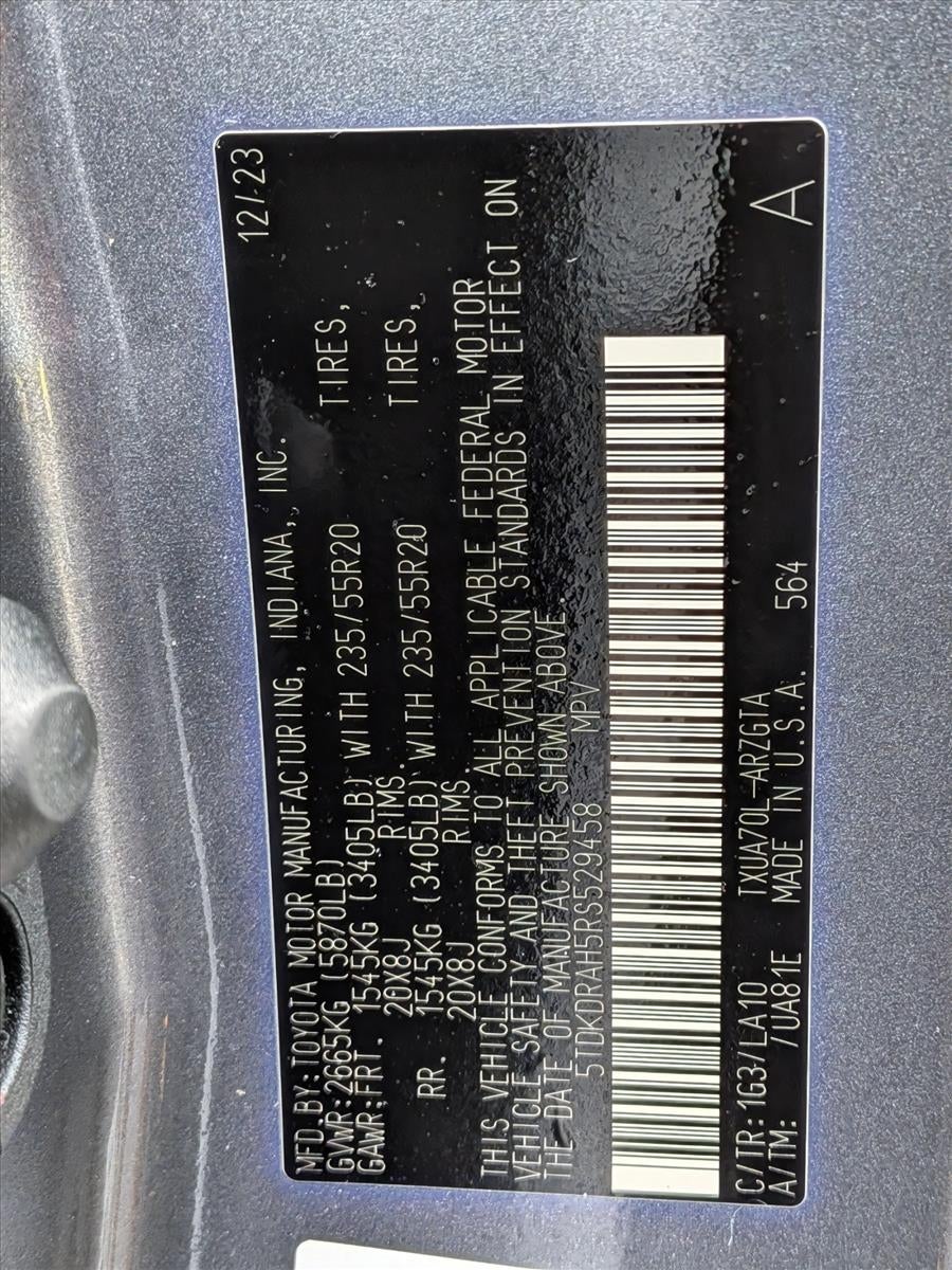 2024 Toyota Highlander Platinum FWD (Natl)