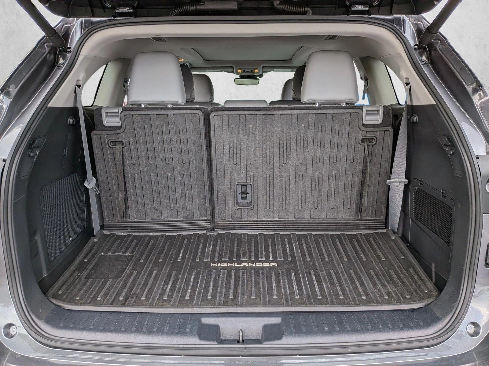 2024 Toyota Highlander Platinum FWD (Natl)