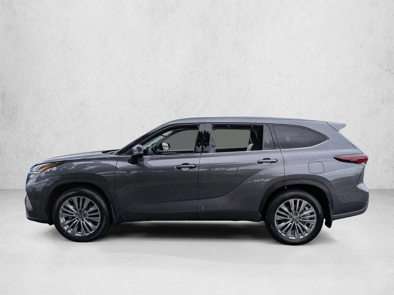 2024 Toyota Highlander Platinum FWD (Natl)