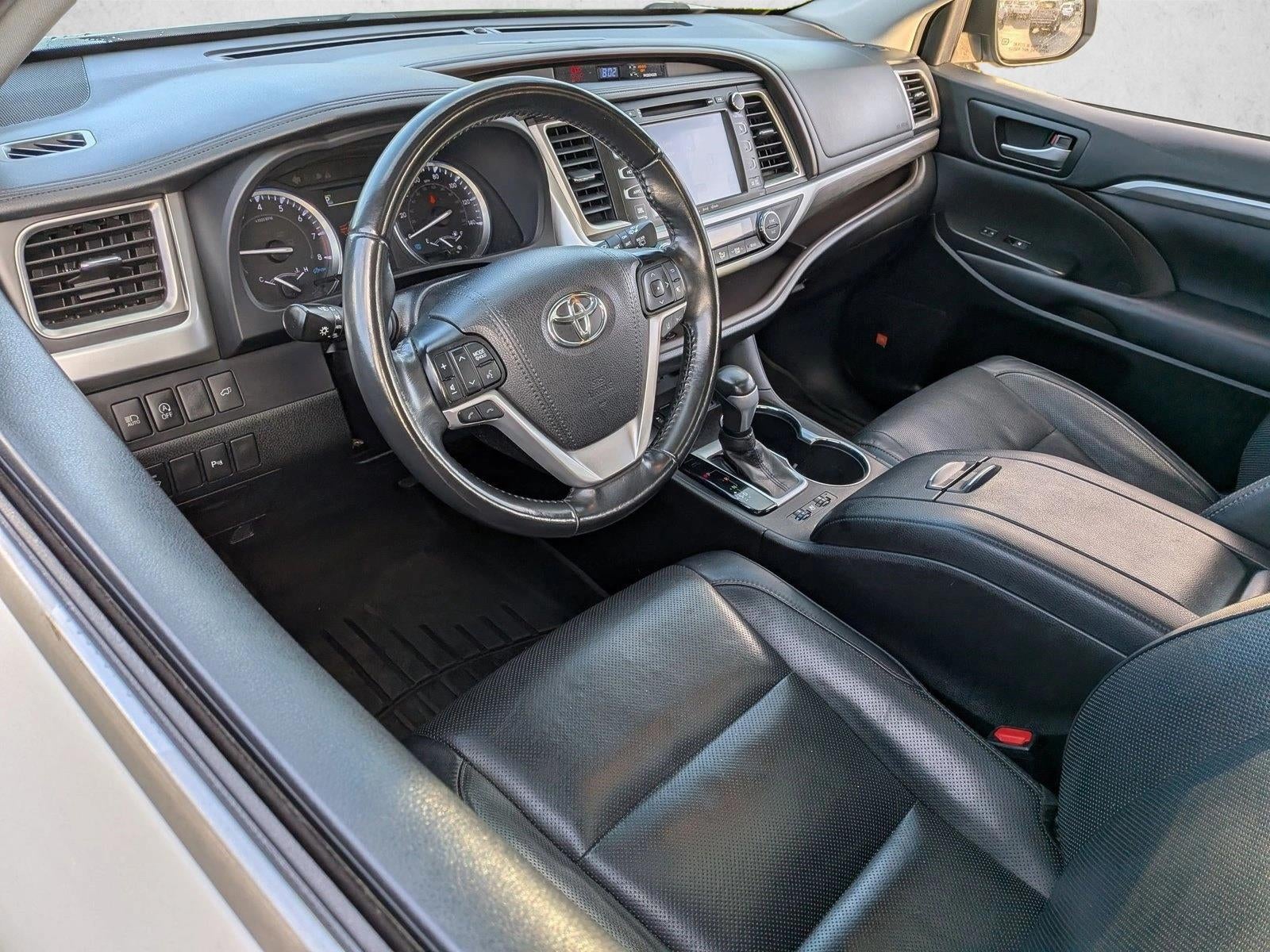 2019 Toyota Highlander Limited V6 FWD (GS)