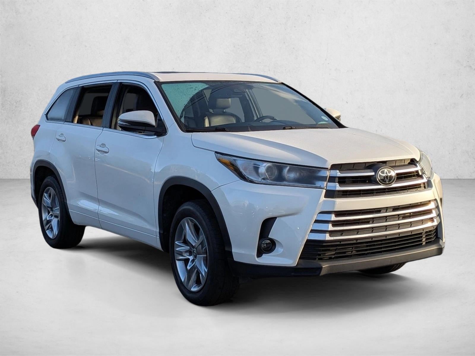 2019 Toyota Highlander Limited V6 FWD (GS)