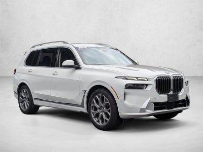 2023 BMW X7 xDrive40i Sports Activity Vehicle