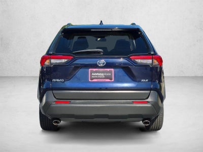 2020 Toyota RAV4 XLE FWD (GS)