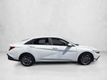 2024 Hyundai ELANTRA SEL IVT