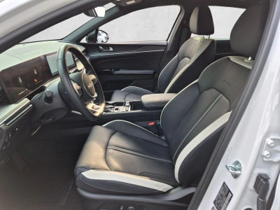 2025 Kia K5 GT-Line Auto FWD