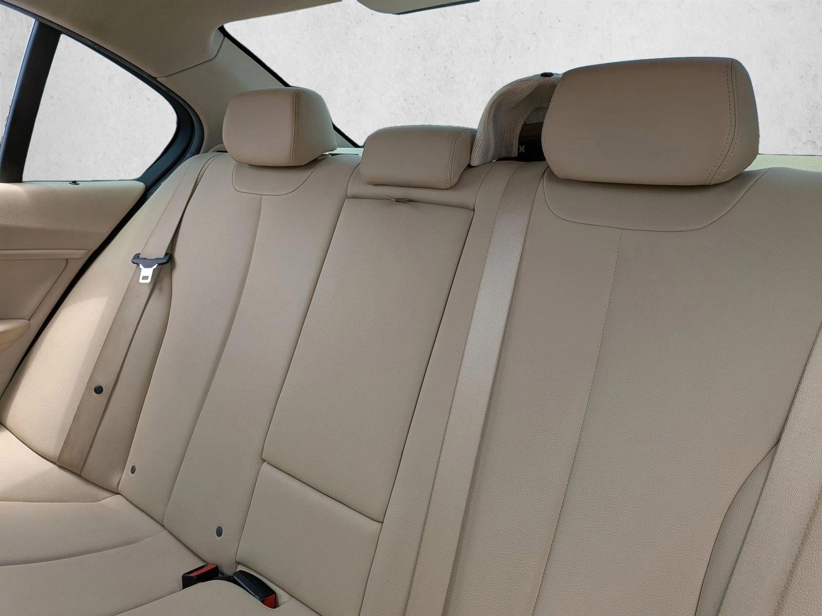2015 BMW 320i Sedan