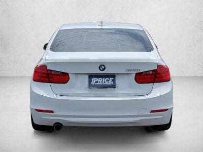 2015 BMW 320i Sedan