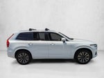 2021 Volvo XC90 T6 AWD Momentum 7P
