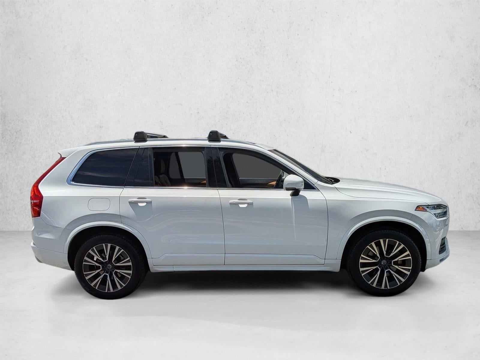 2021 Volvo XC90 T6 AWD Momentum 7P