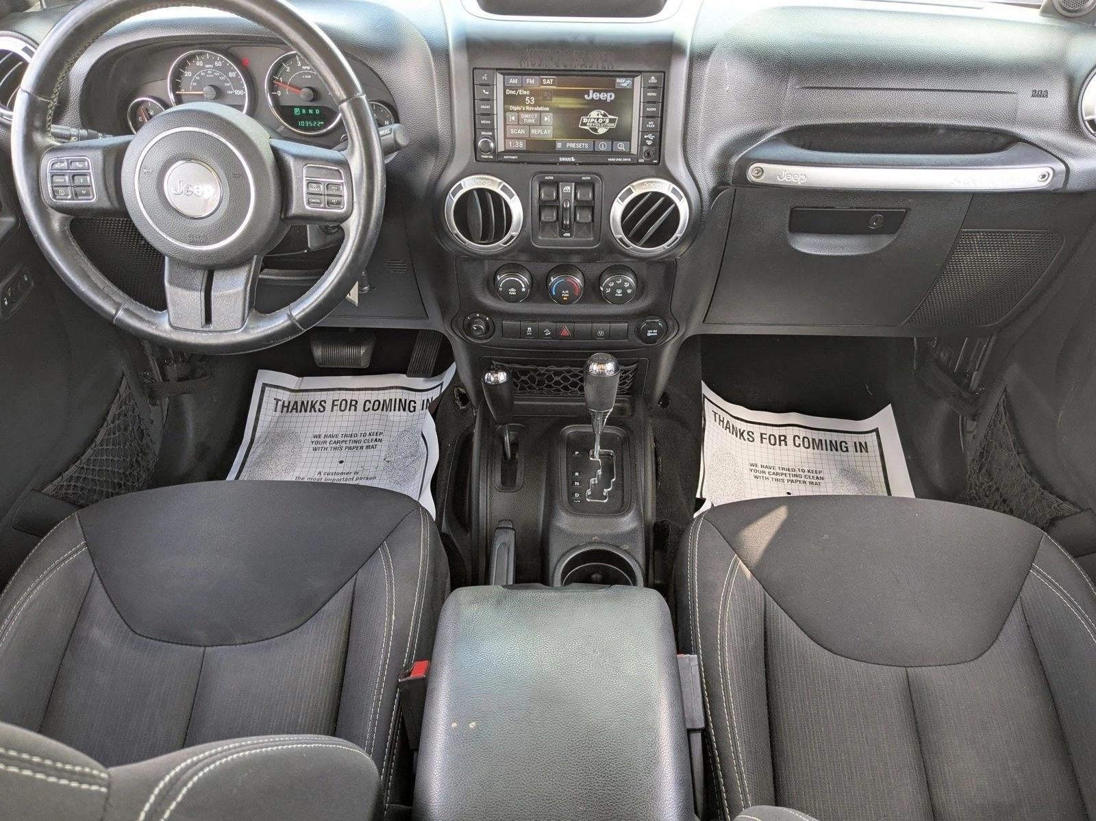 2014 Jeep Wrangler Unlimited 4WD 4dr Sahara