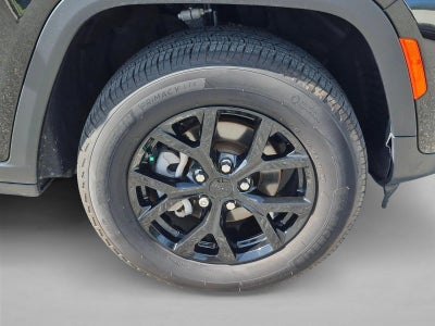2025 Jeep Grand Cherokee Altitude X 4x2