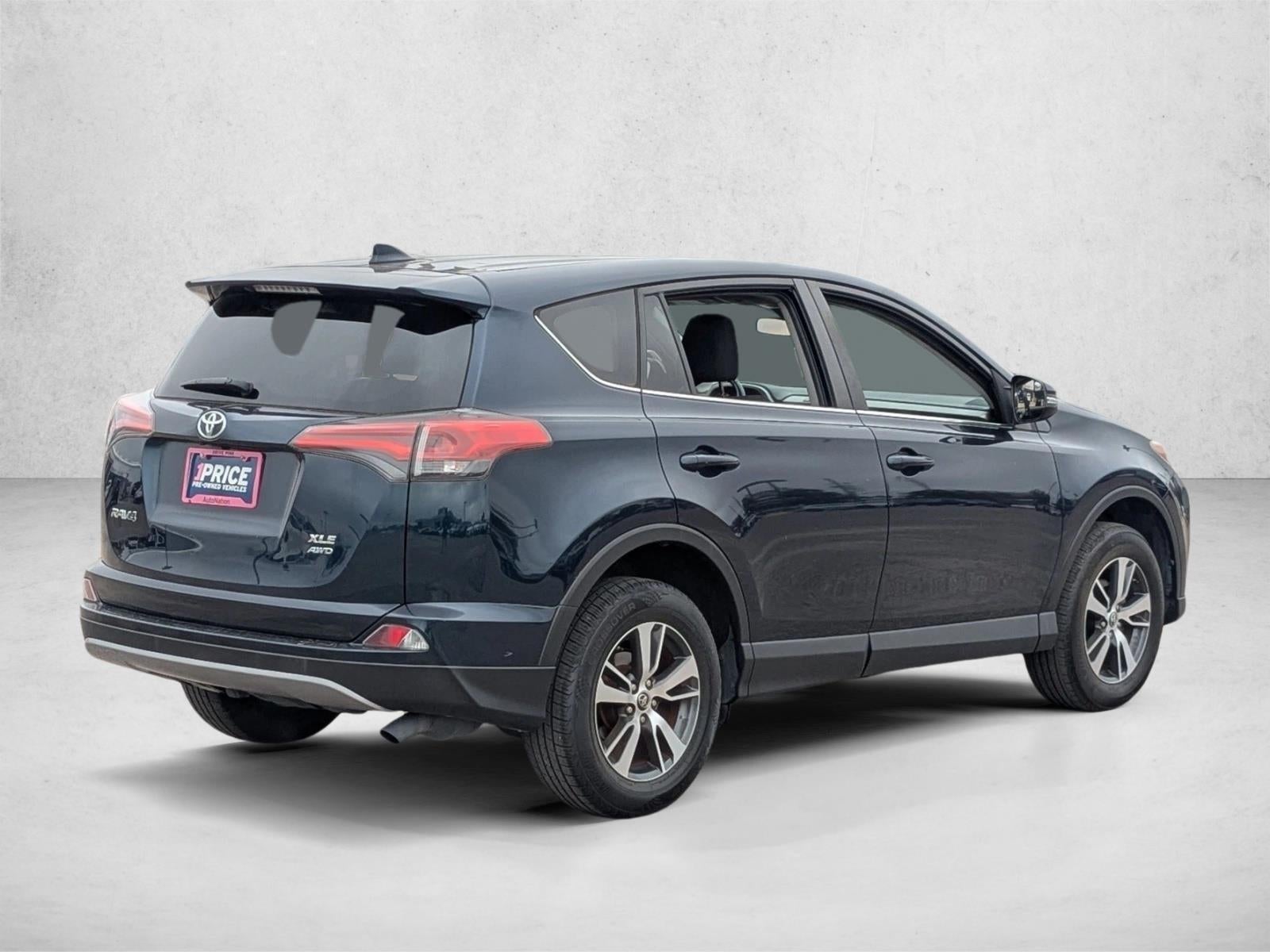 2018 Toyota RAV4 XLE AWD (Natl)