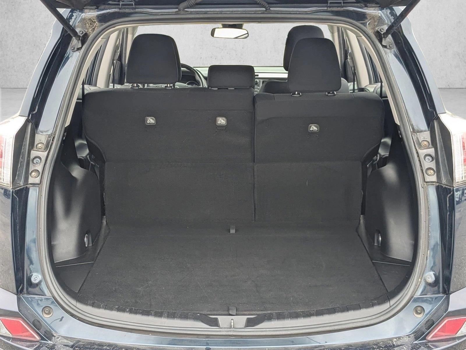 2018 Toyota RAV4 XLE AWD (Natl)