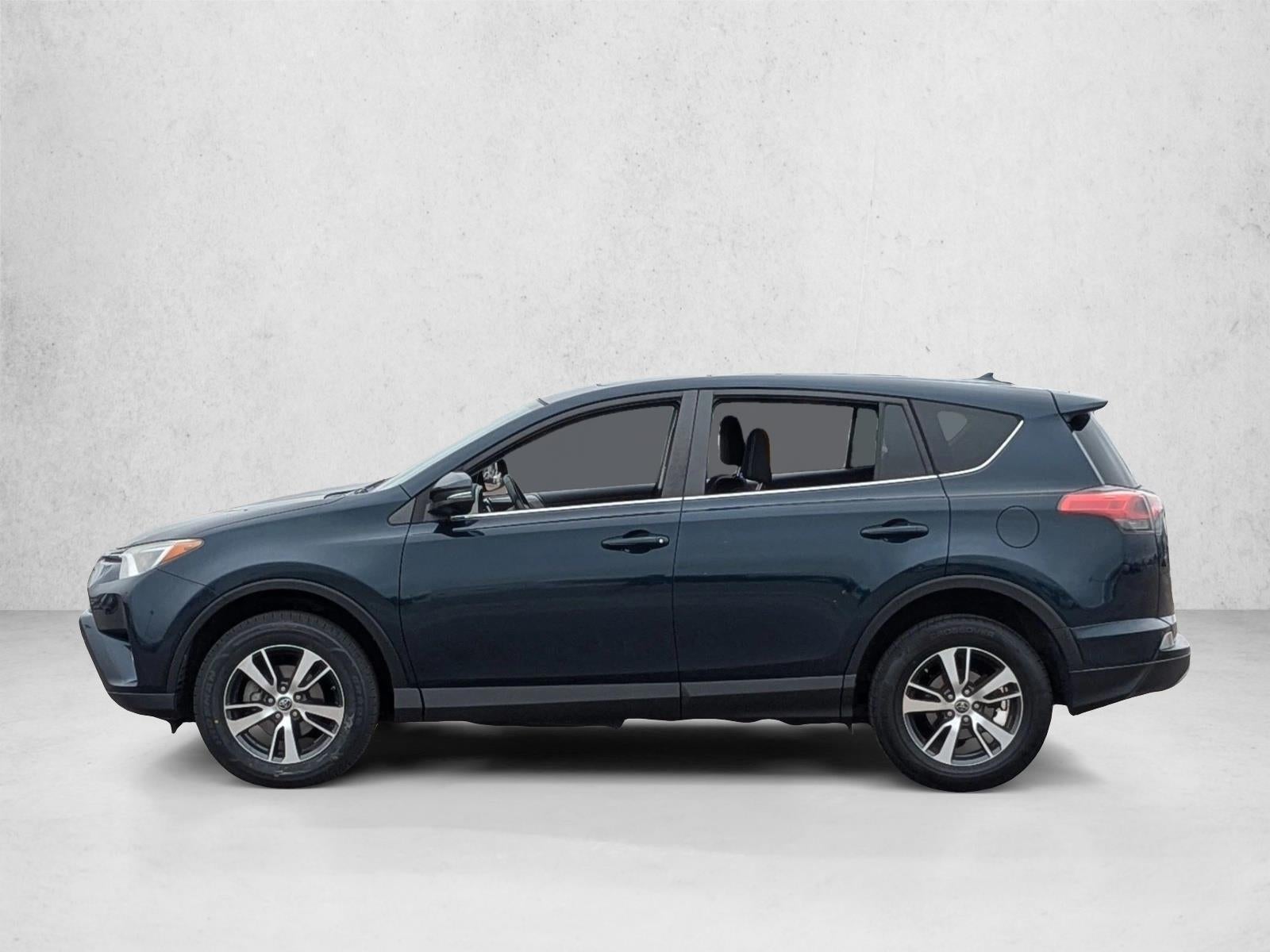 2018 Toyota RAV4 XLE AWD (Natl)