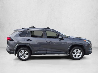 2019 Toyota RAV4 XLE FWD (GS)