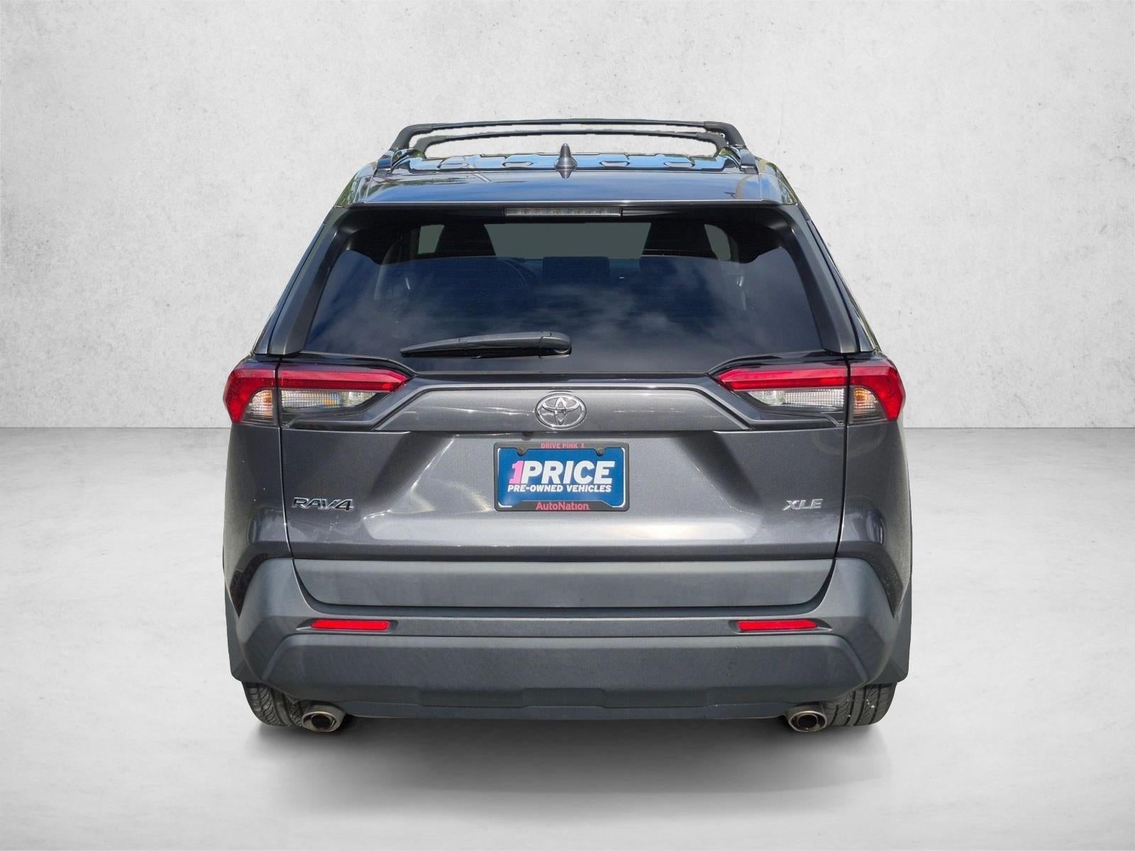 2019 Toyota RAV4 XLE FWD (GS)