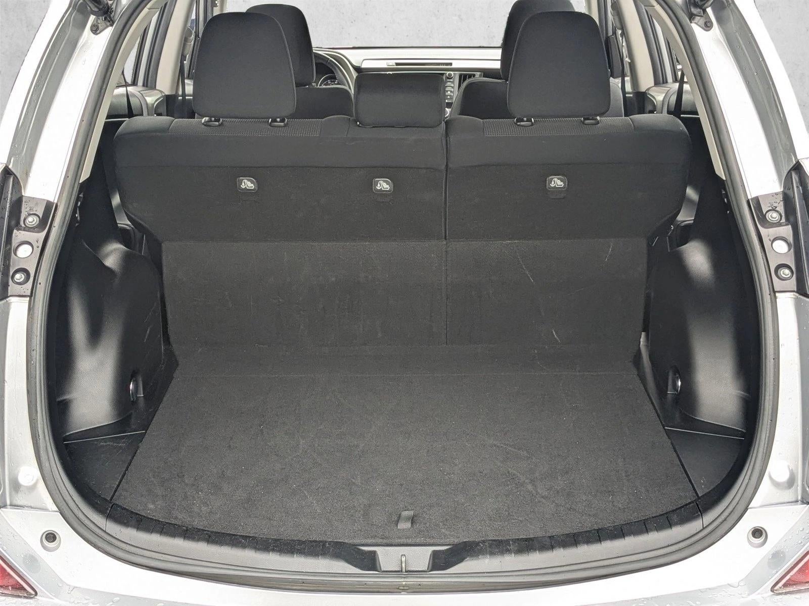 2018 Toyota RAV4 XLE FWD (GS)