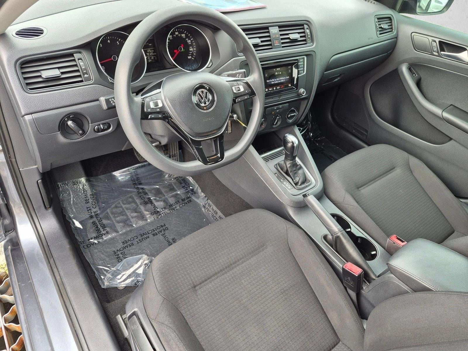 2016 Volkswagen Jetta 4dr Auto 1.4T S Sedan