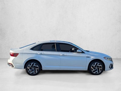 2023 Volkswagen Jetta SEL Auto