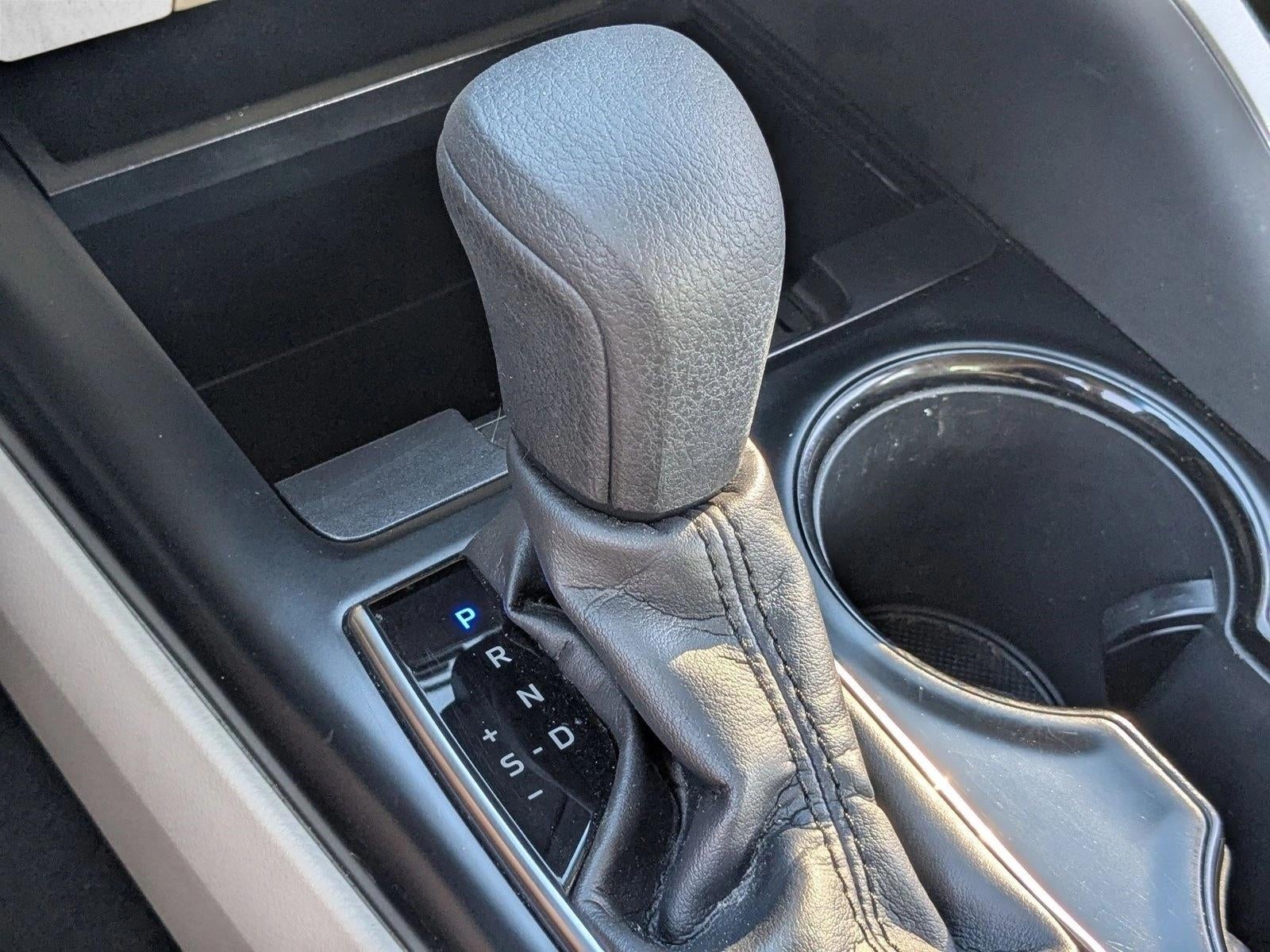 2018 Toyota Camry LE Auto (SE)