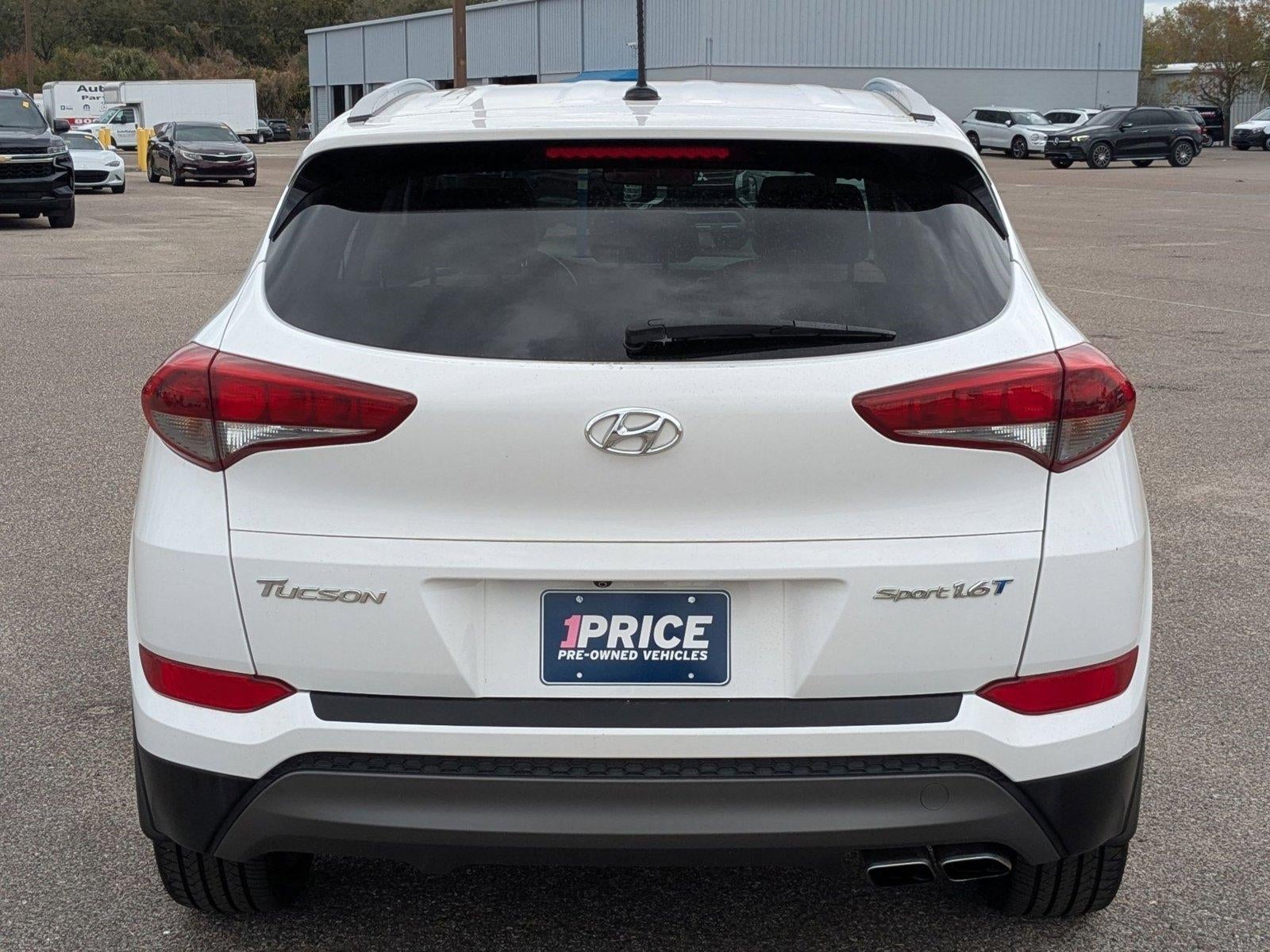 2016 Hyundai TUCSON FWD 4dr Sport w/Beige Int