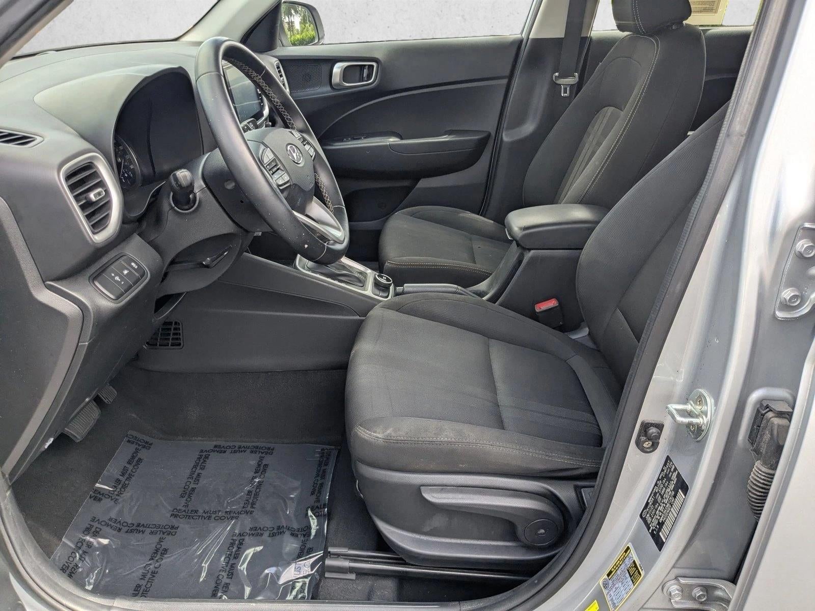 2021 Hyundai VENUE SEL IVT