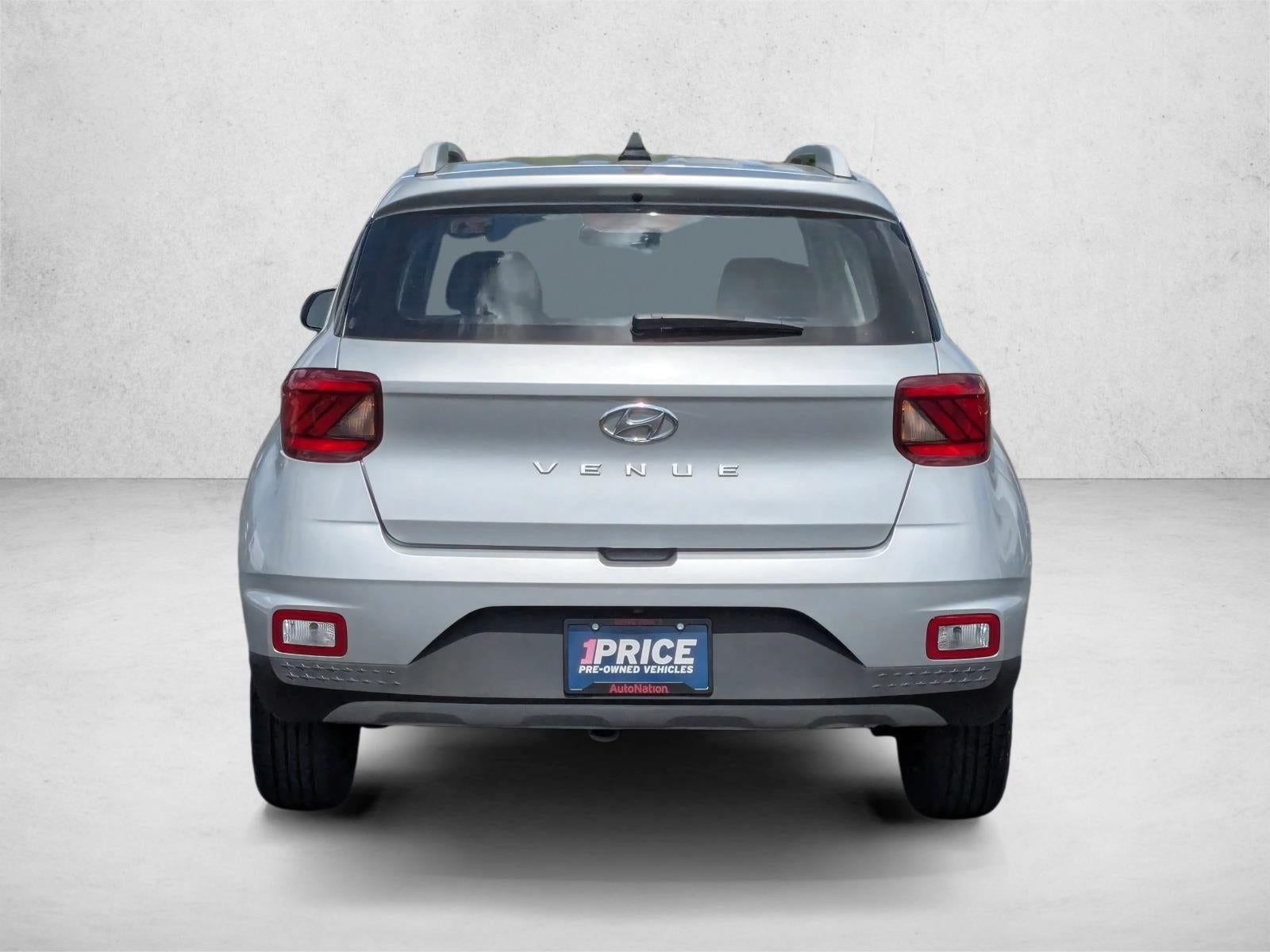 2021 Hyundai VENUE SEL IVT
