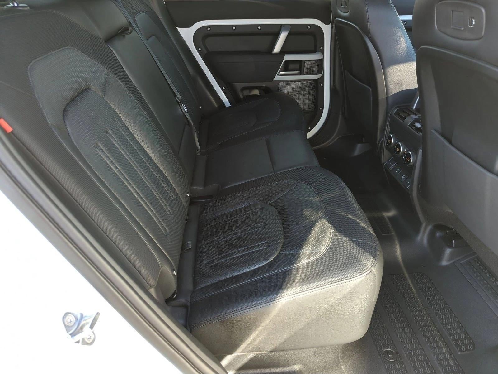 2022 Land Rover Defender 110 X-Dynamic SE AWD