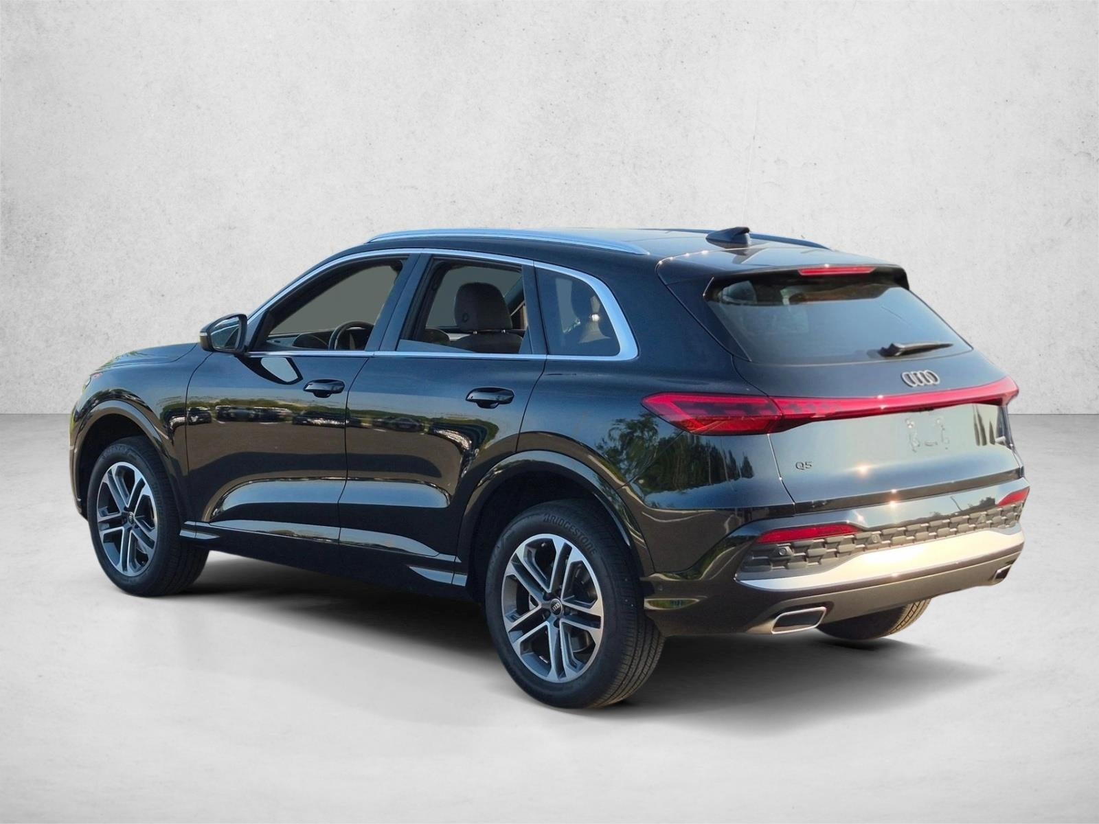 2025 Audi Q5 Premium 2.0 TFSI quattro
