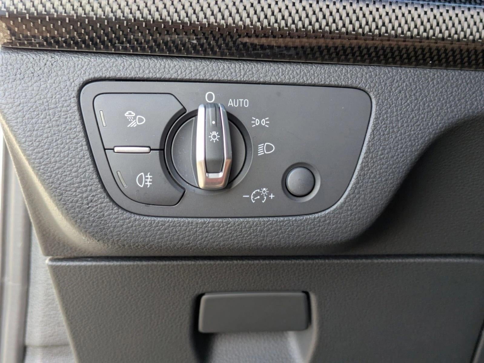 2024 Audi SQ5 Sportback Premium Plus 3.0 TFSI quattro