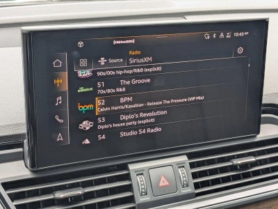 2023 Audi Q5 Premium 40 TFSI quattro