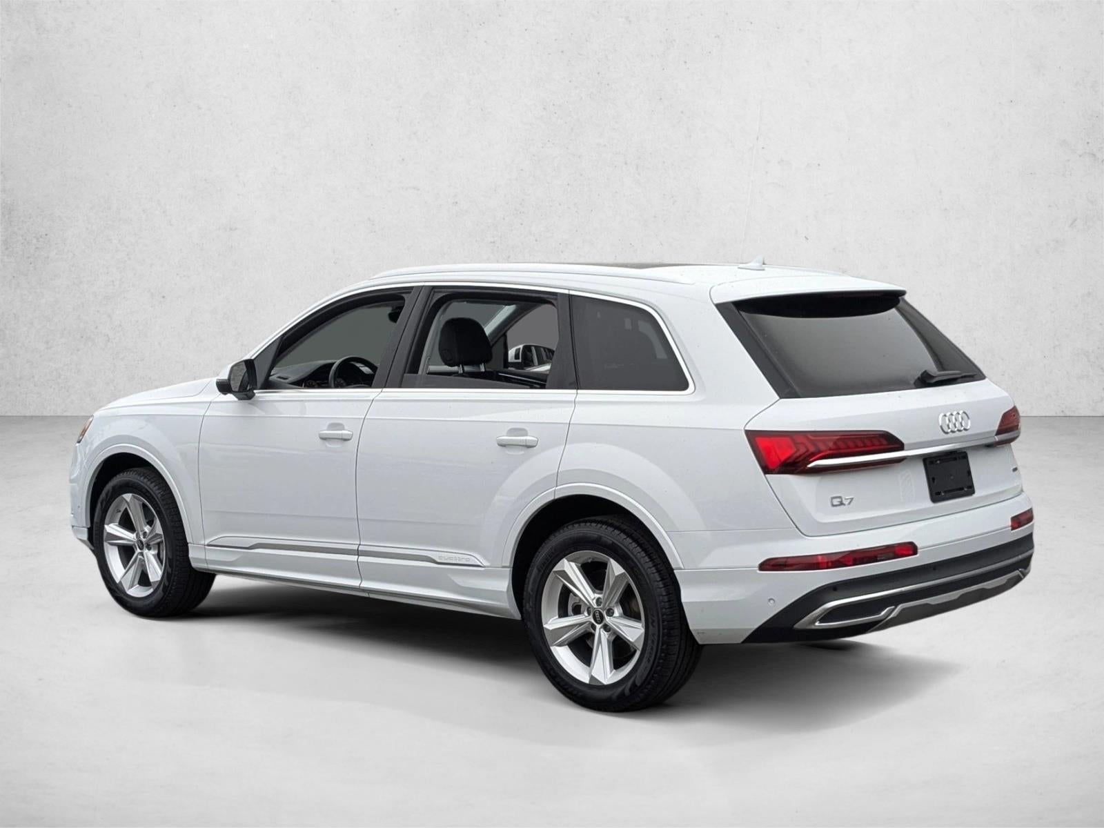 2023 Audi Q7 Premium 45 TFSI quattro