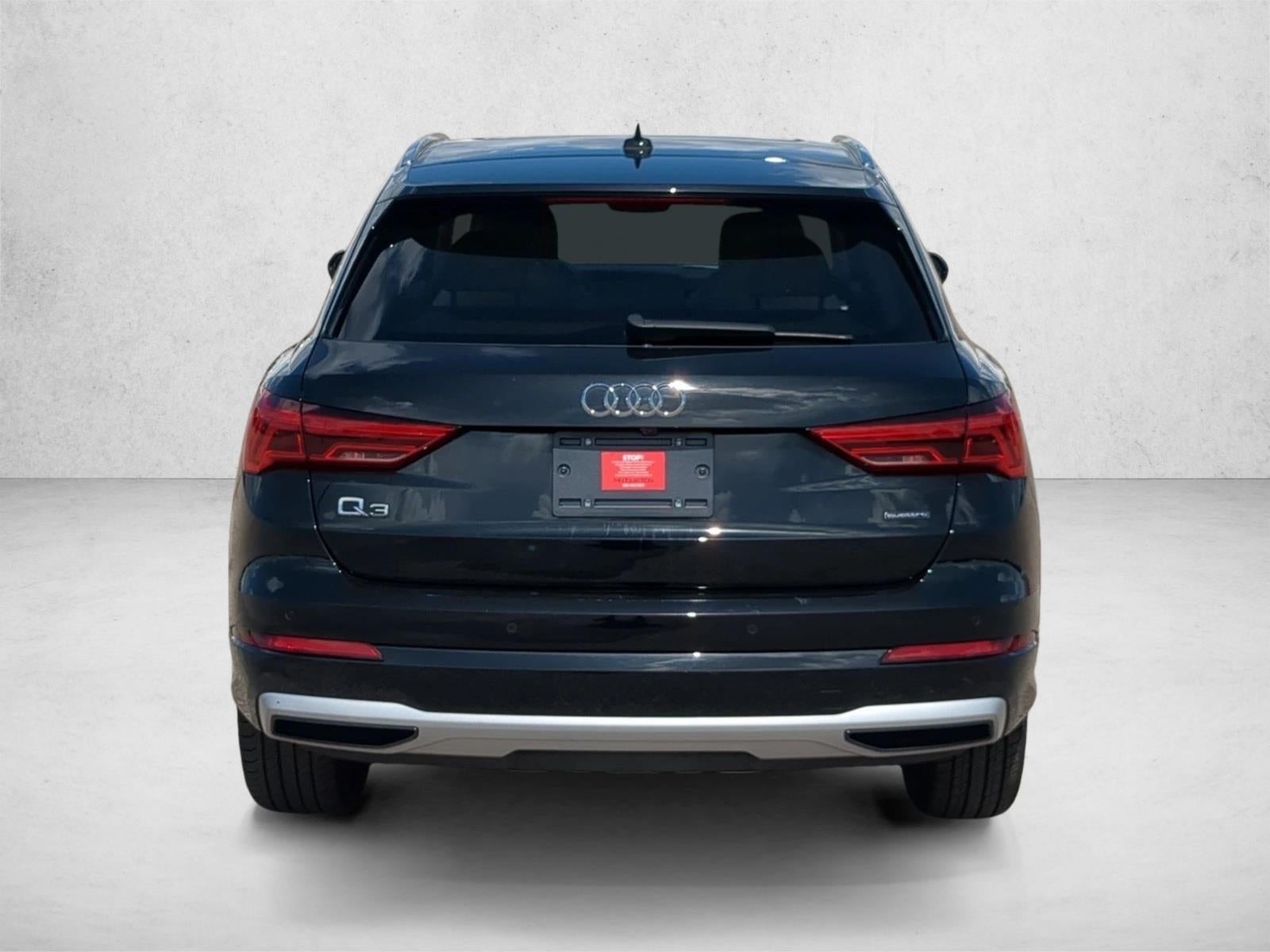2022 Audi Q3 Premium 40 TFSI quattro