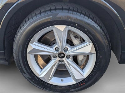 2023 Audi Q7 Premium 55 TFSI quattro