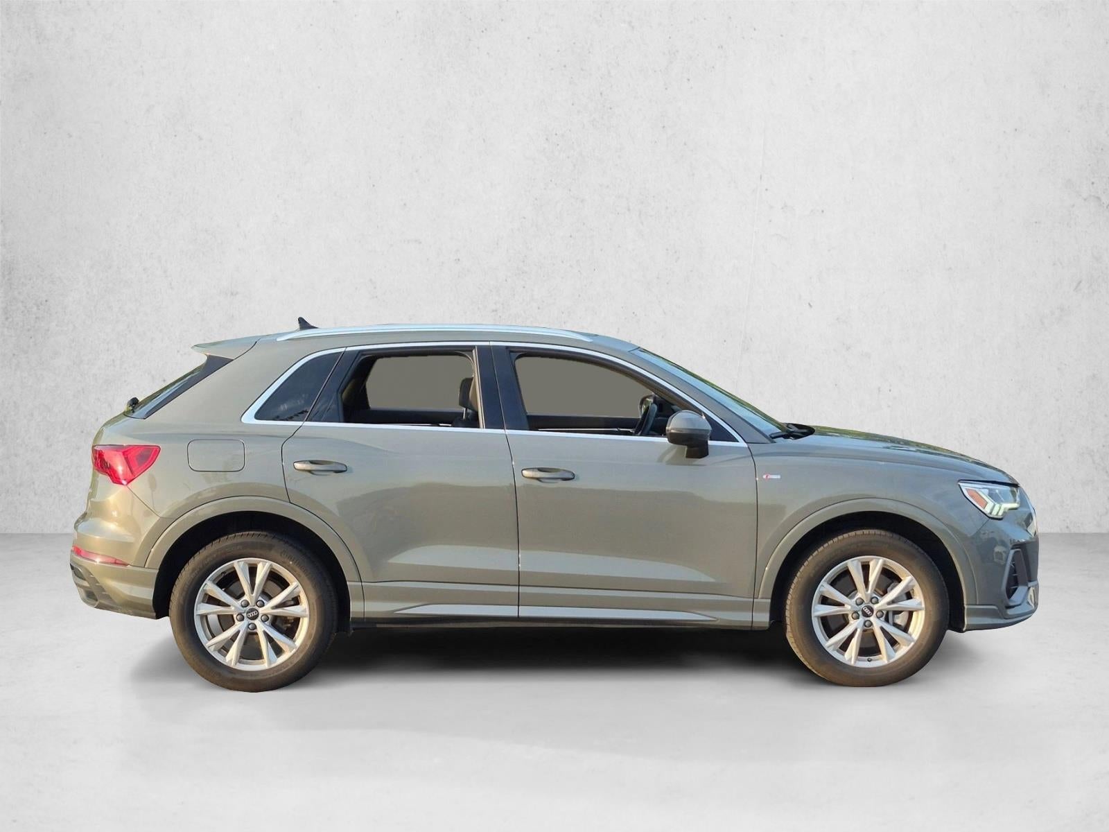 2023 Audi Q3 S line Premium 45 TFSI quattro