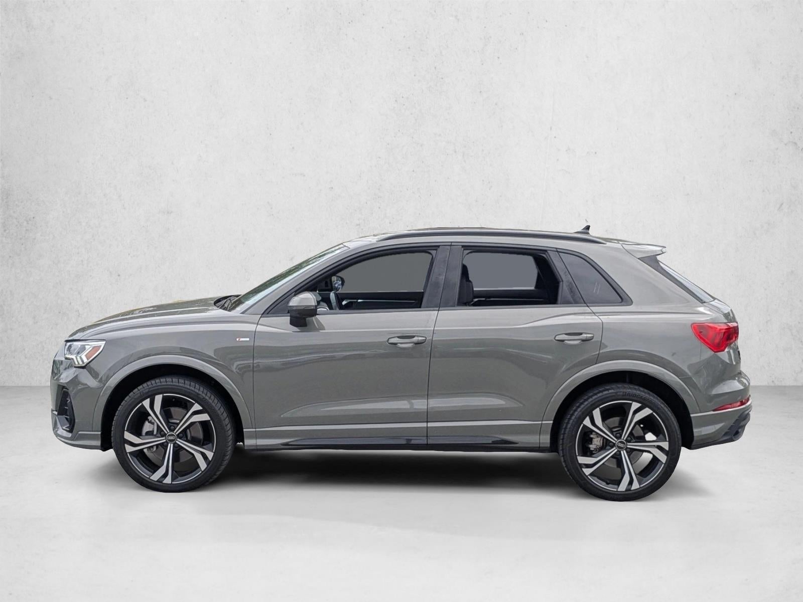 2023 Audi Q3 S line Premium Plus 45 TFSI quattro